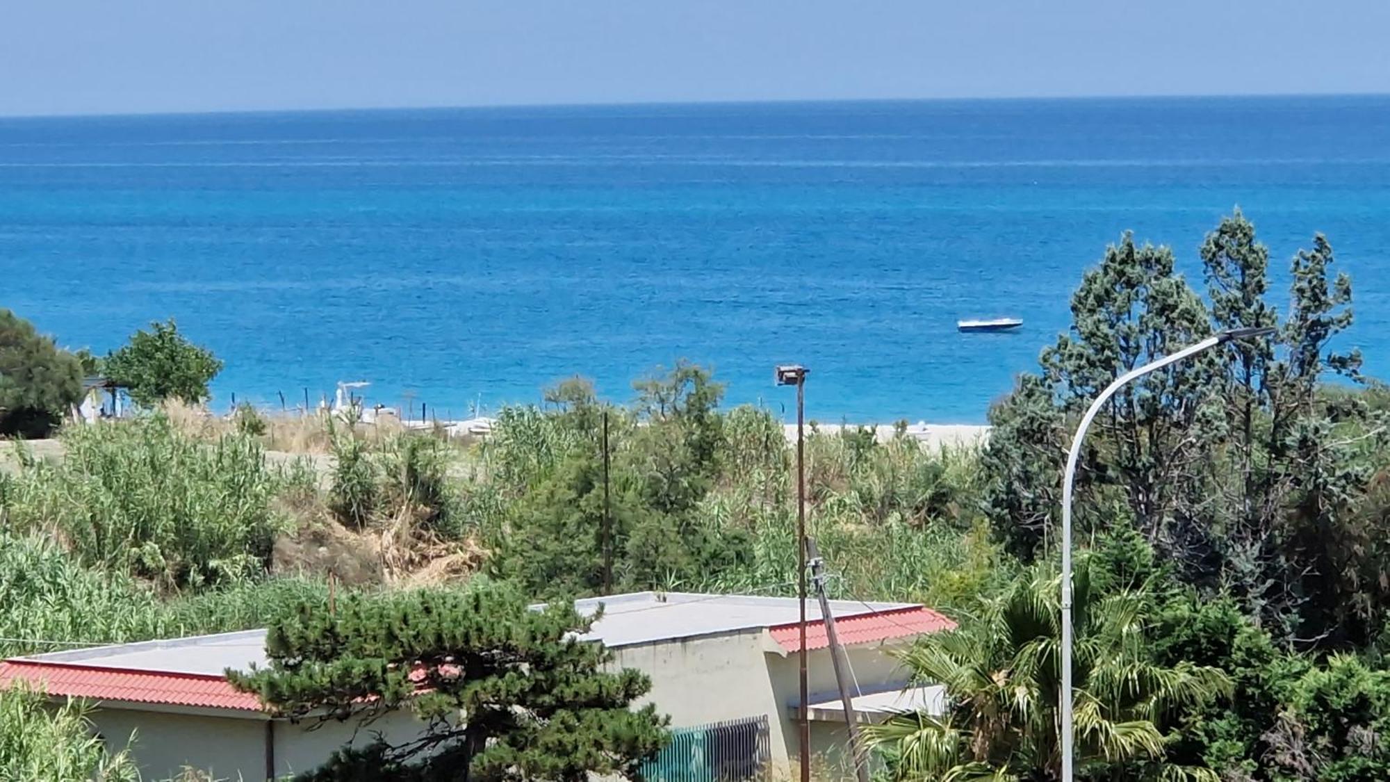 Nina'S House 3 , A 300 Metri Dal Mare Apartment Santa Caterina Dello Ionio Marina Exterior photo